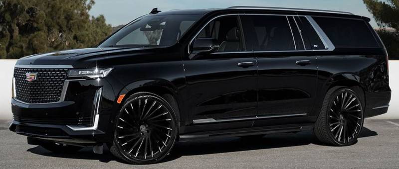 Lexani Wraith Black with Machine Tips for Cadillac Escalade