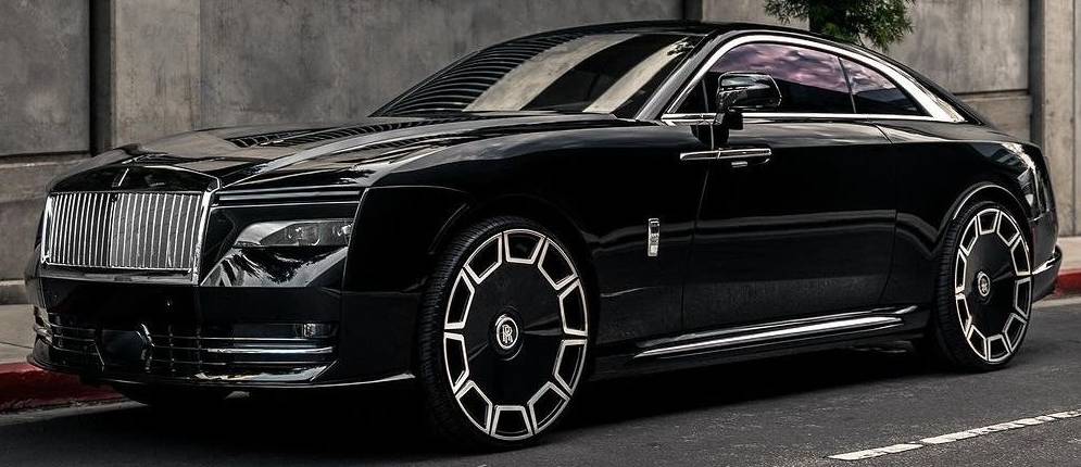 Rolls Royce Spectre on Koko Kuture Sicily Gloss Black Machined Wheels